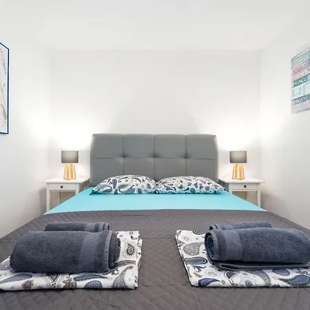 Olive Tree Mit Schwimmbad By Interhome *