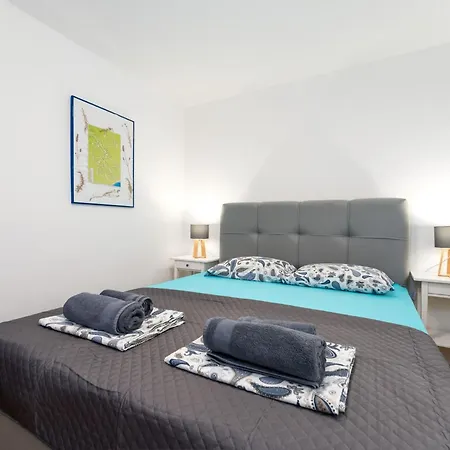 Olive Tree Mit Schwimmbad By Interhome 別荘 Kornić