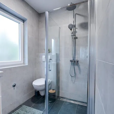 別荘 Olive Tree Mit Schwimmbad By Interhome