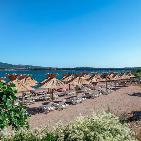 Olive Tree Mit Schwimmbad By Interhome