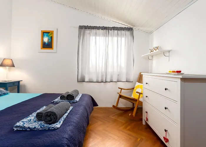 Olive Tree Mit Schwimmbad By Interhome * Корнич