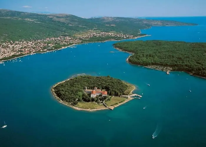 Olive Tree Mit Schwimmbad By Interhome Dom wakacyjny