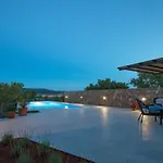 Olive Tree Mit Schwimmbad By Interhome Ferienhaus Kornić