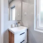 Ferienhaus Olive Tree Mit Schwimmbad By Interhome Kornić