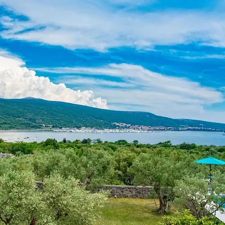 Olive Tree Mit Schwimmbad By Interhome Kornić