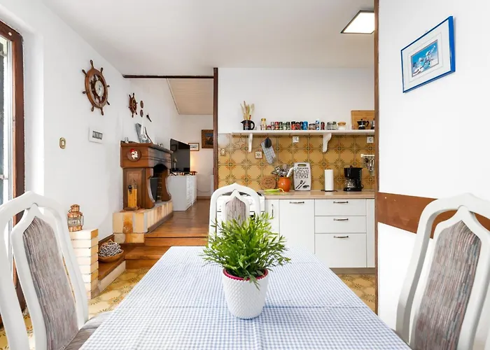 Olive Tree Mit Schwimmbad By Interhome Kornić