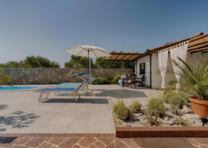 Nyaraló Olive Tree Mit Schwimmbad By Interhome *